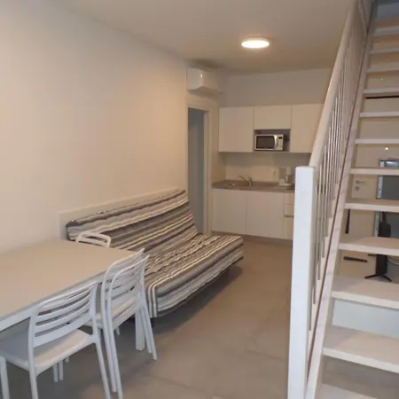 Modern Duplex With Whirlpool, Pool And Ac Appartement *
